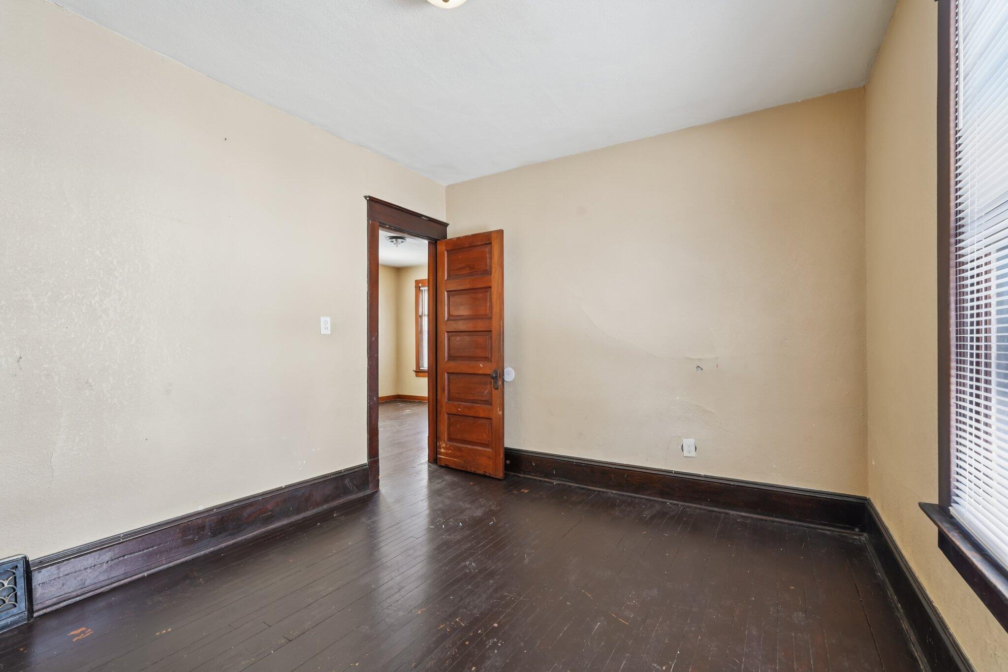 4708 North 36th Street Milwaukee, WI 53209 - Photo 14 of 37 14-web-or-mls-N 36th St-S1803-016