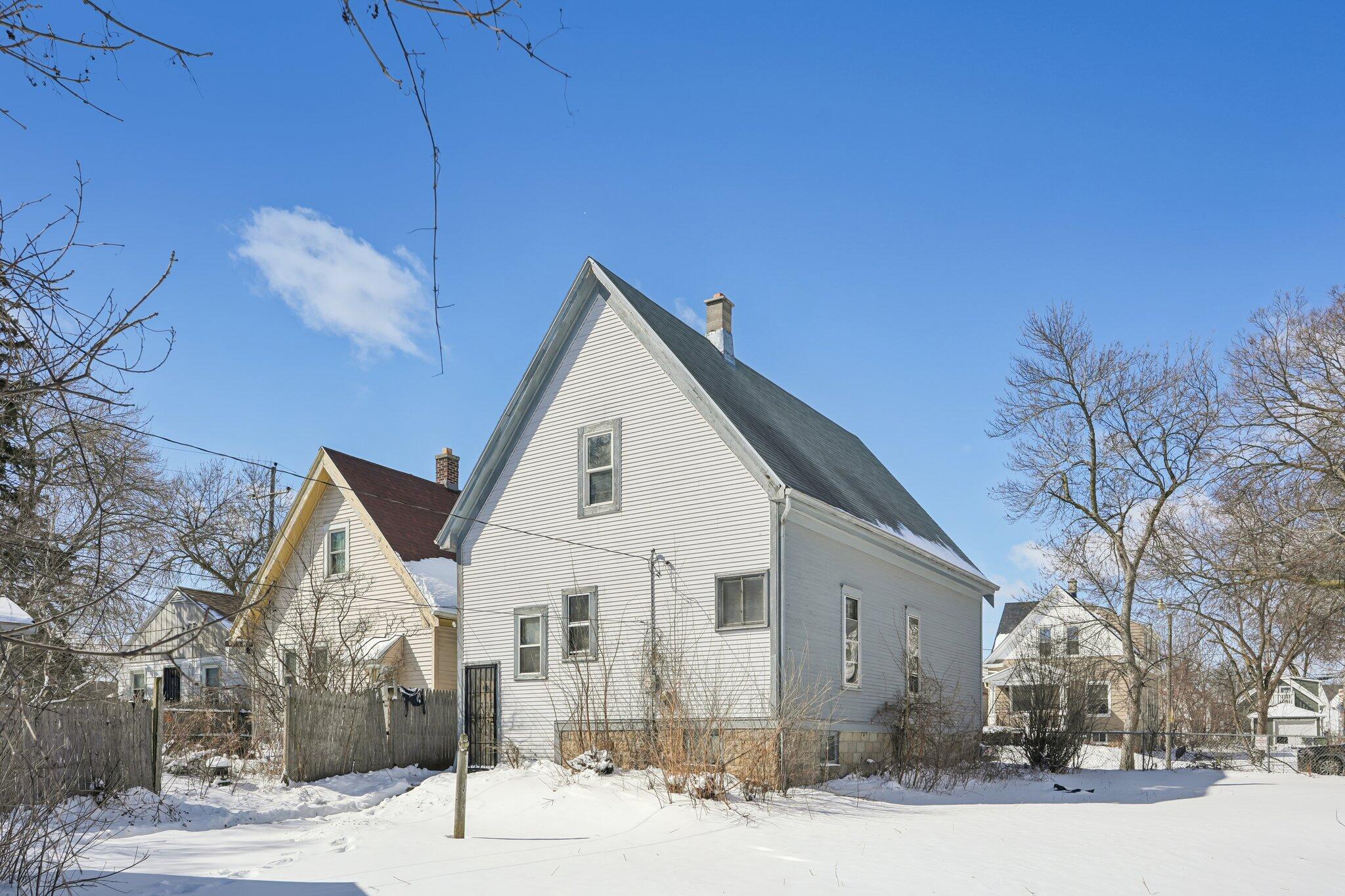 4708 North 36th Street Milwaukee, WI 53209 - Photo 25 of 37 25-web-or-mls-N 36th St-S1803-028