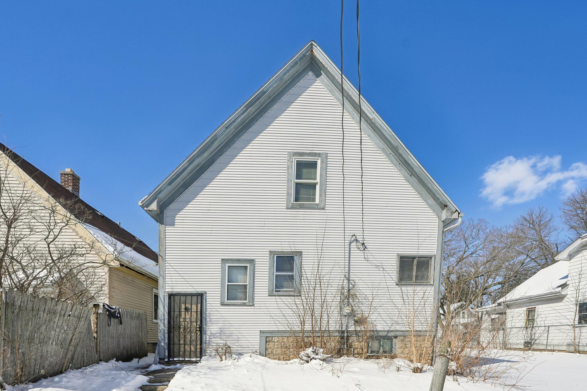 4708 North 36th Street Milwaukee, WI 53209 - Photo 34 of 37 34-web-or-mls-N 36th St-S1803-032r