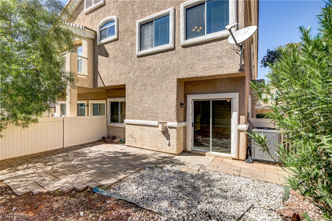 1555 Rusty Ridge Lane Henderson, NV 89002 - Photo 23 of 28