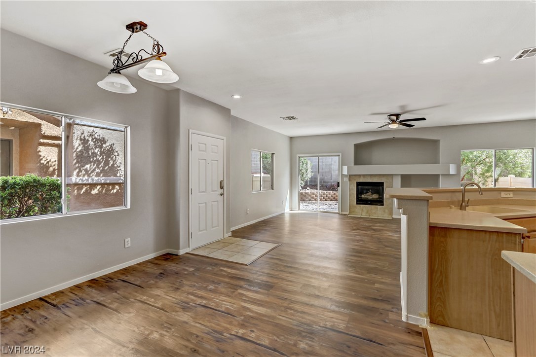 1555 Rusty Ridge Lane Henderson, NV 89002 - Photo 4 of 28