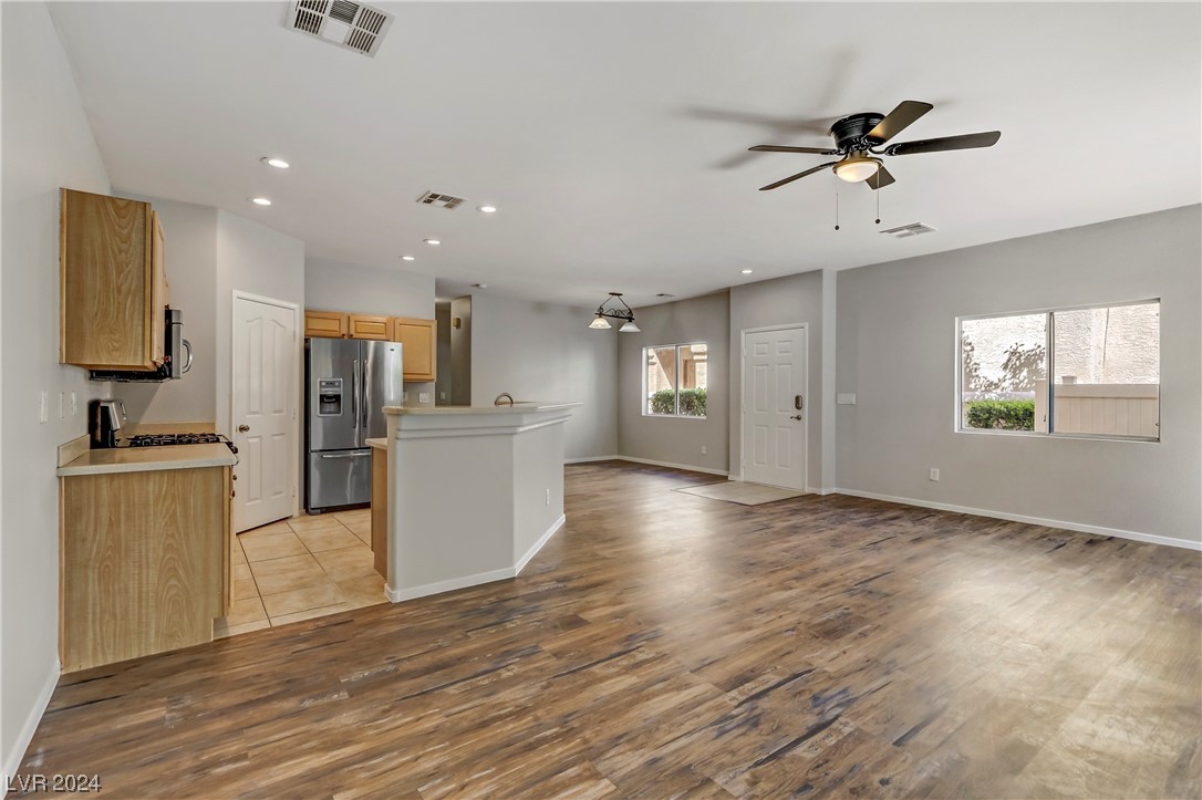 1555 Rusty Ridge Lane Henderson, NV 89002 - Photo 6 of 28