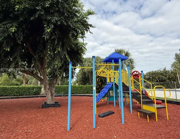 a view of outdoor space with entertaining space