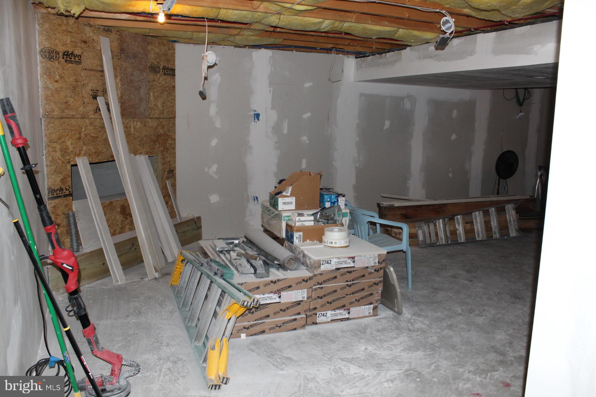 2 Jennifer Court Reading, PA 19608 - Photo 45 of 45 a living room with furniture
