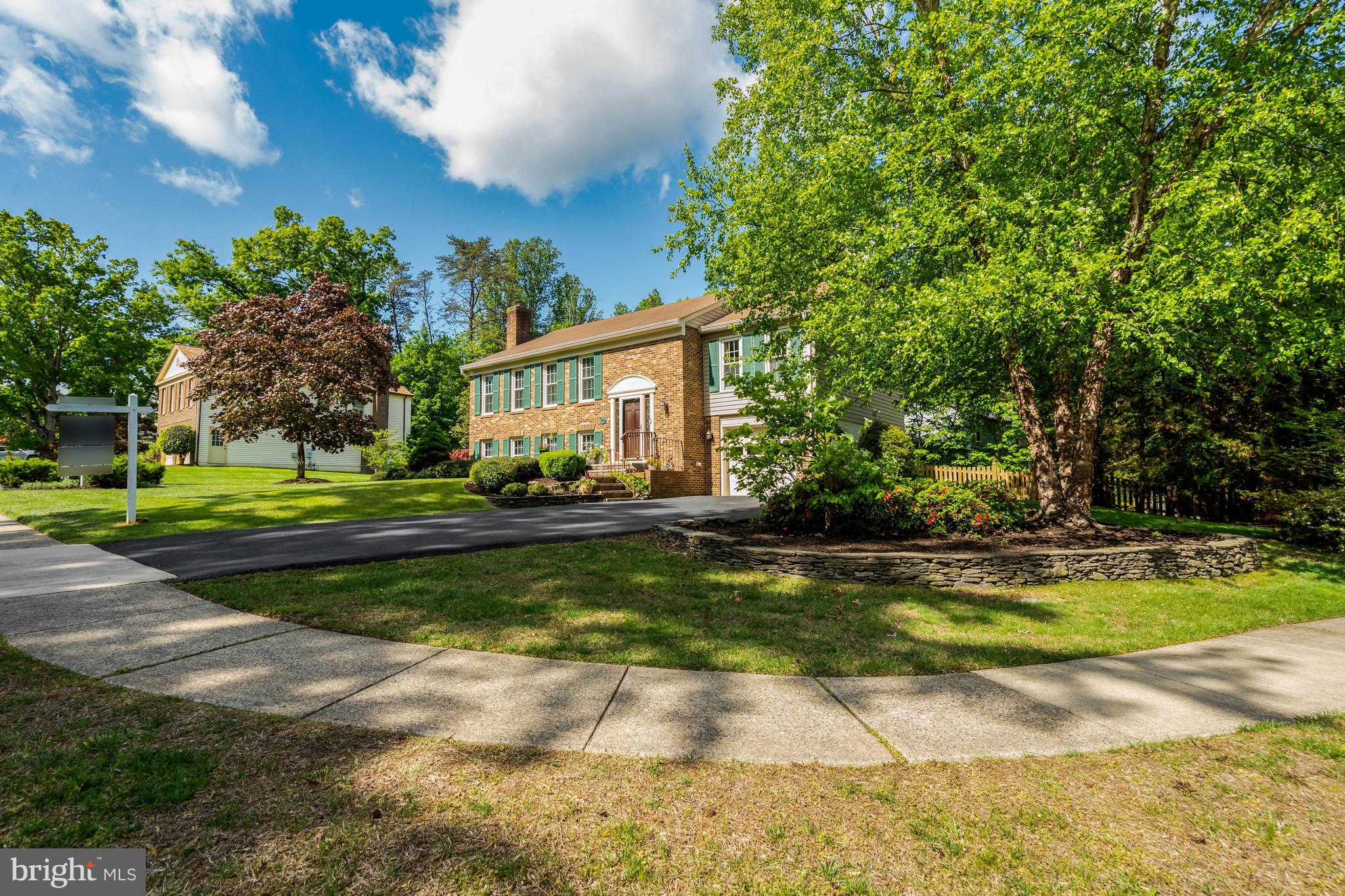 7604 Bertito Lane Springfield, VA 22153 - Photo 2 of 58