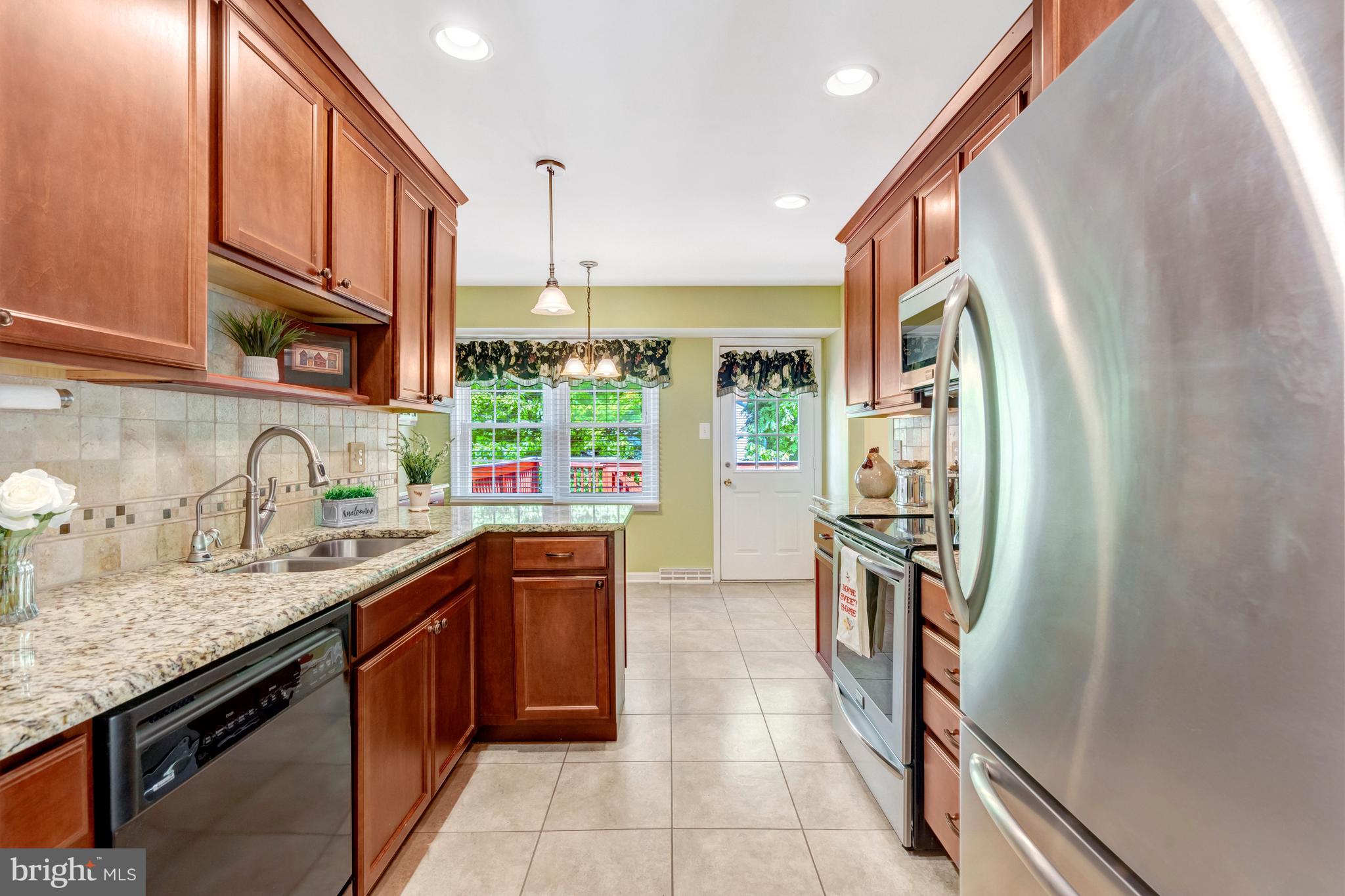7604 Bertito Lane Springfield, VA 22153 - Photo 30 of 58