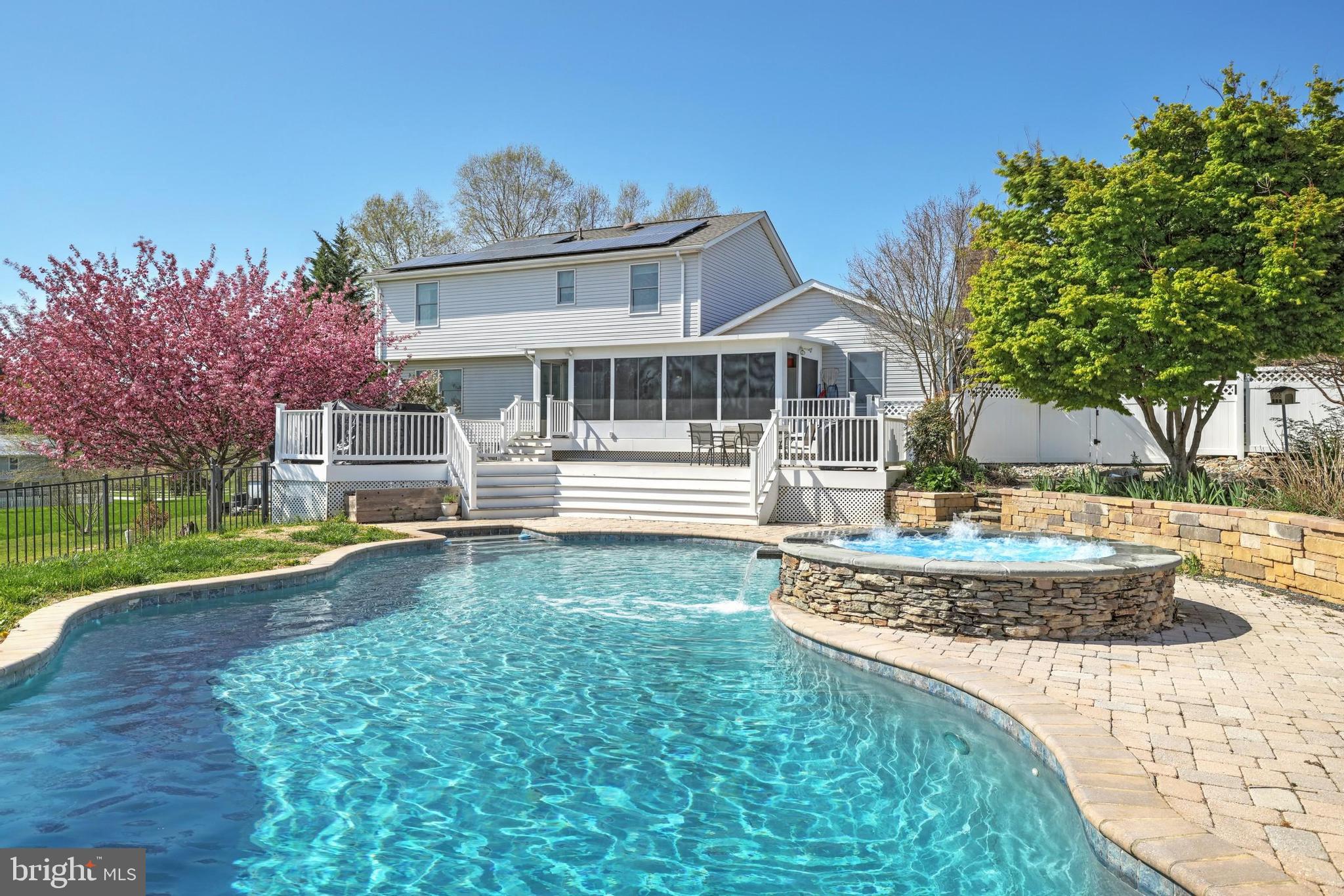 4201 Beckleysville Road Hampstead, MD 21074 - Photo 1 of 31 In-ground pool