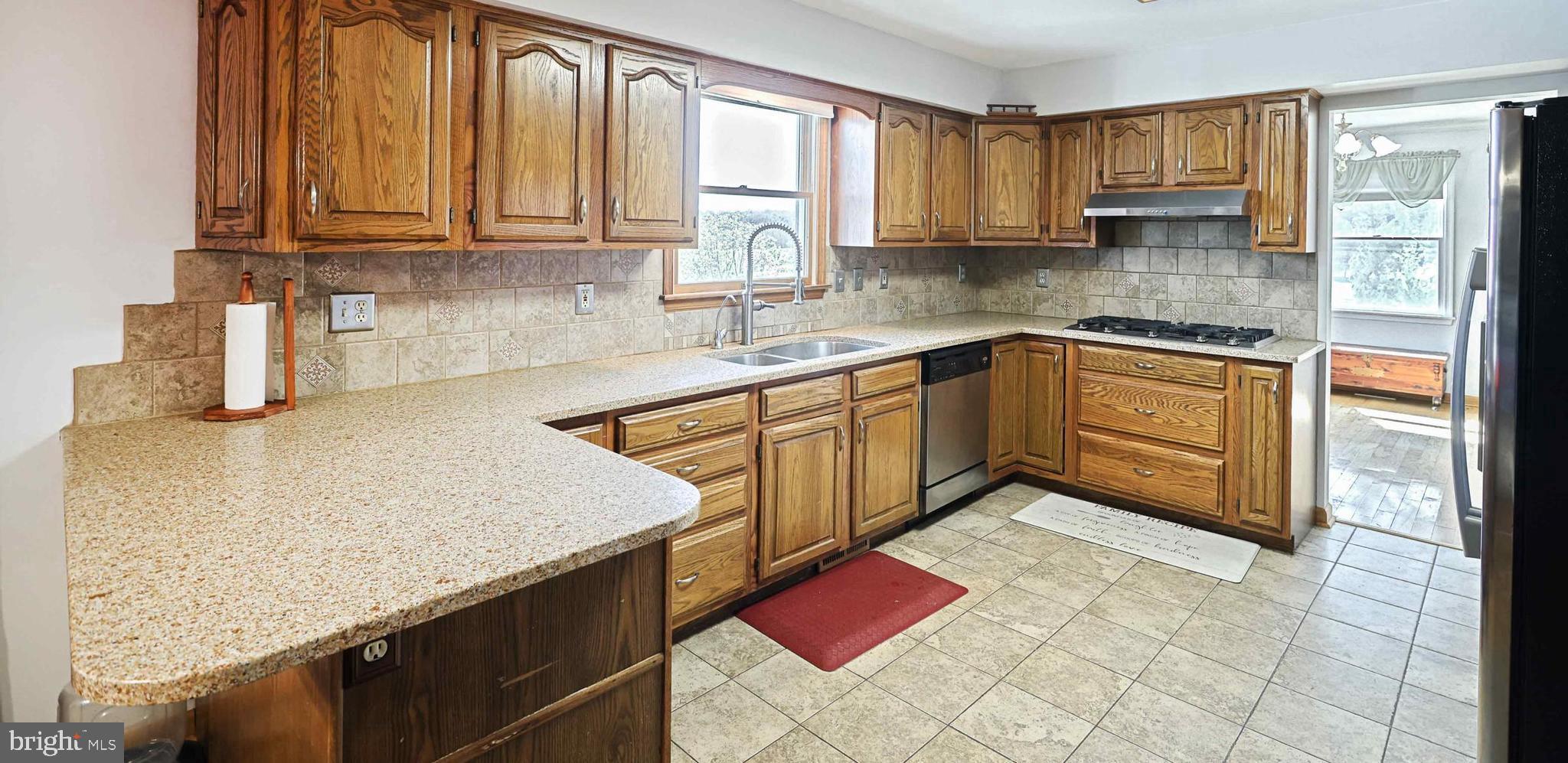 4201 Beckleysville Road Hampstead, MD 21074 - Photo 10 of 31