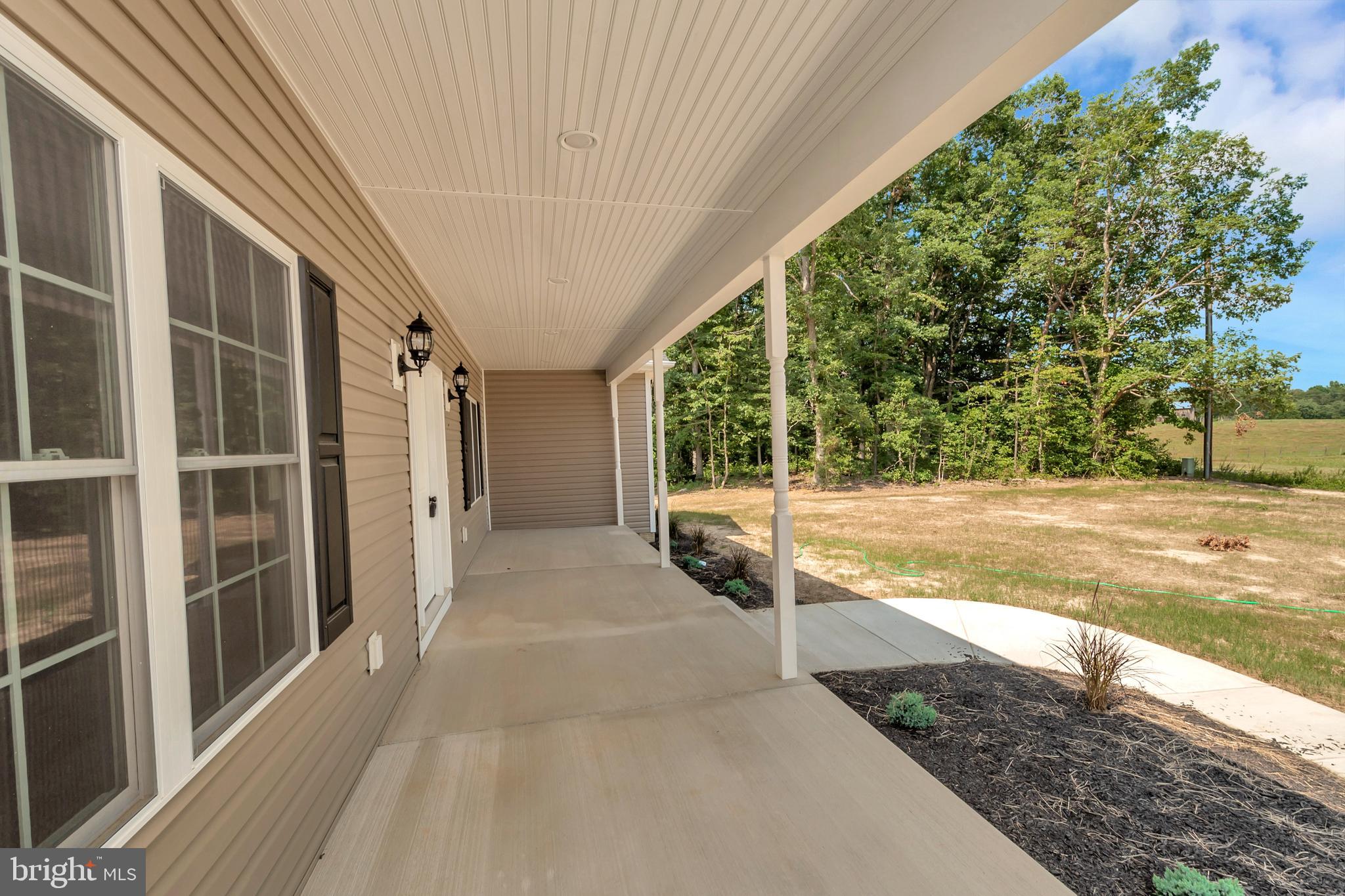 13184 South River Road Sumerduck, VA 22742 - Photo 4 of 59 Full front porch