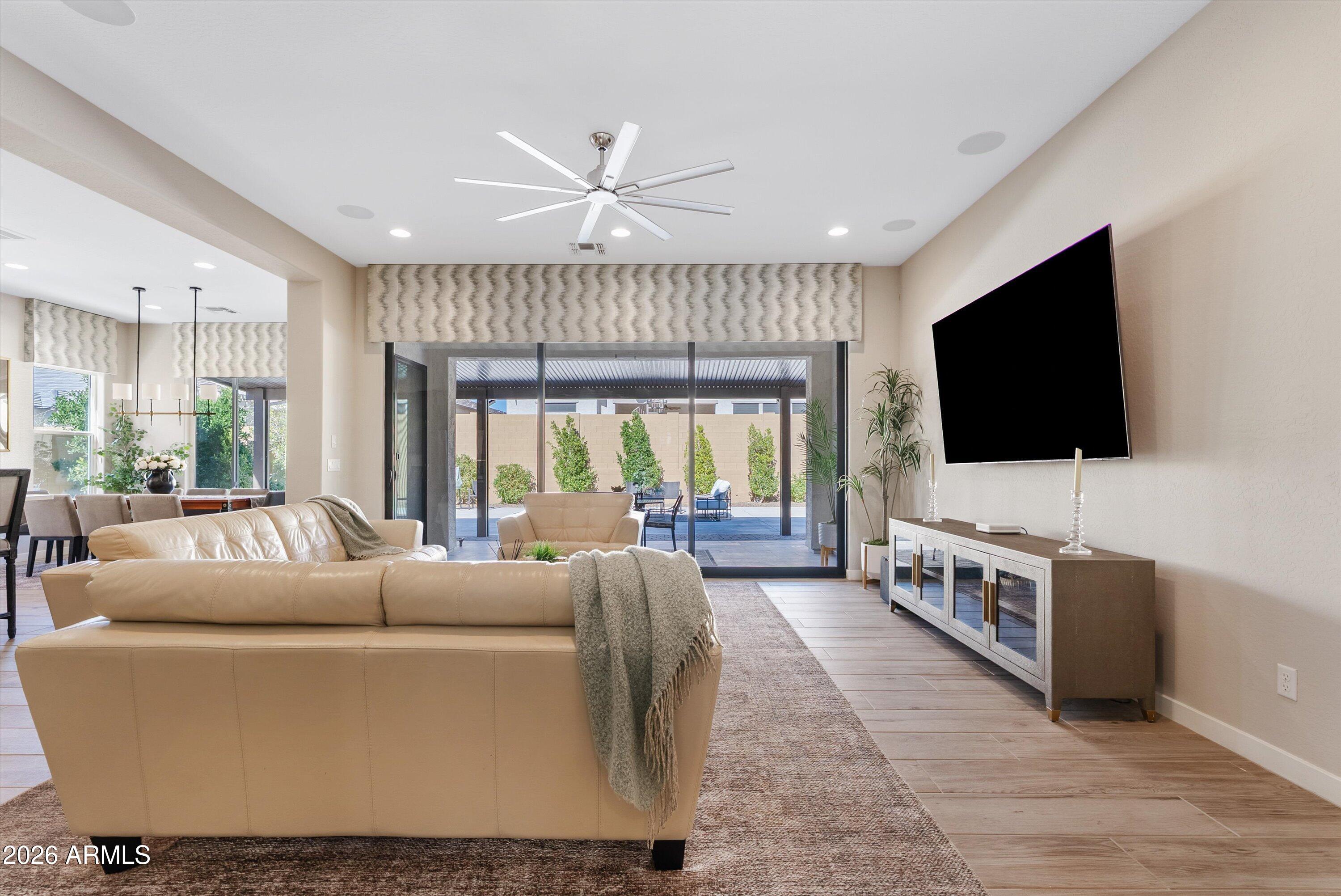 8142 East Jaeger Street Mesa, AZ 85207 - Photo 16 of 59 Great Room