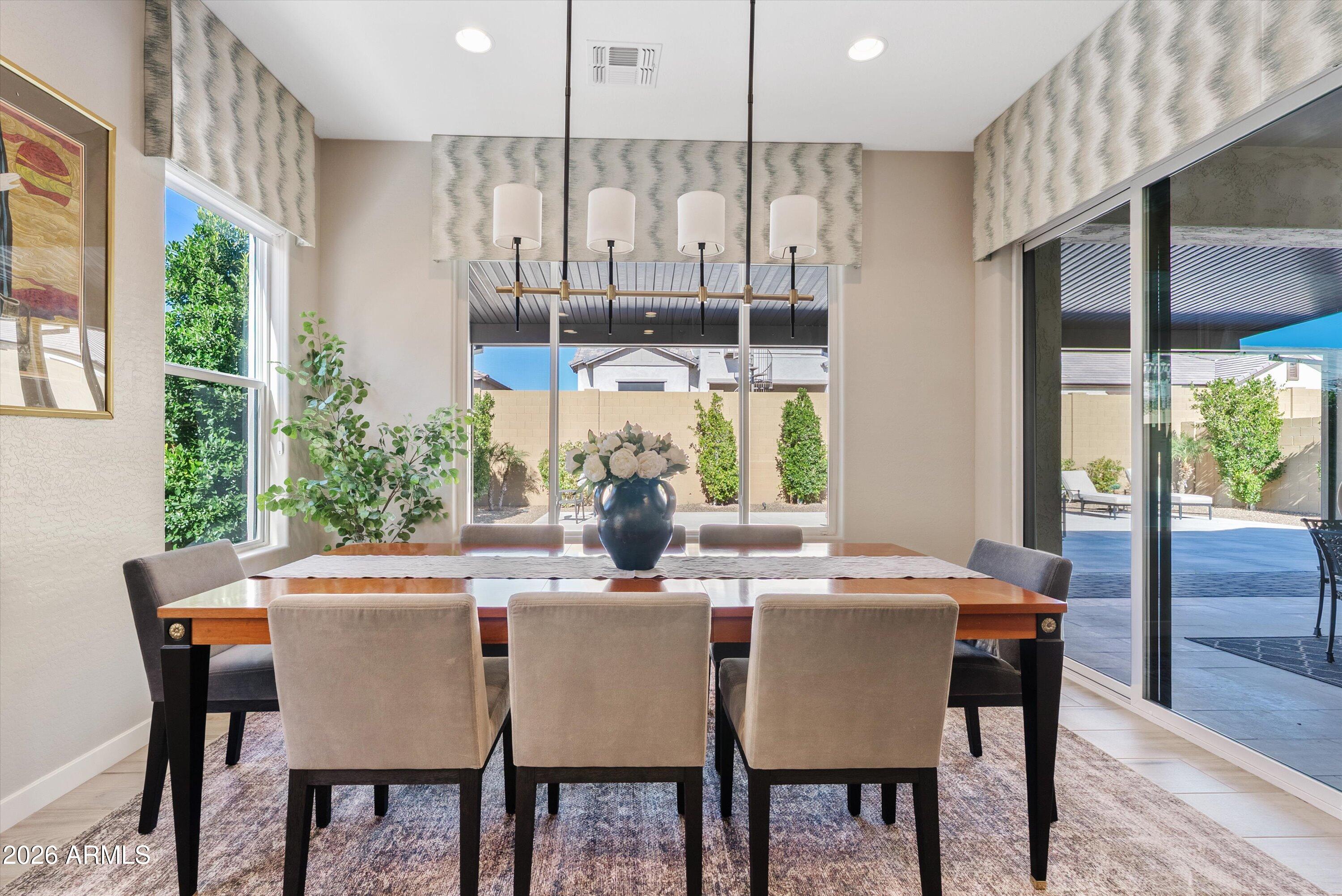 8142 East Jaeger Street Mesa, AZ 85207 - Photo 24 of 59 Dining