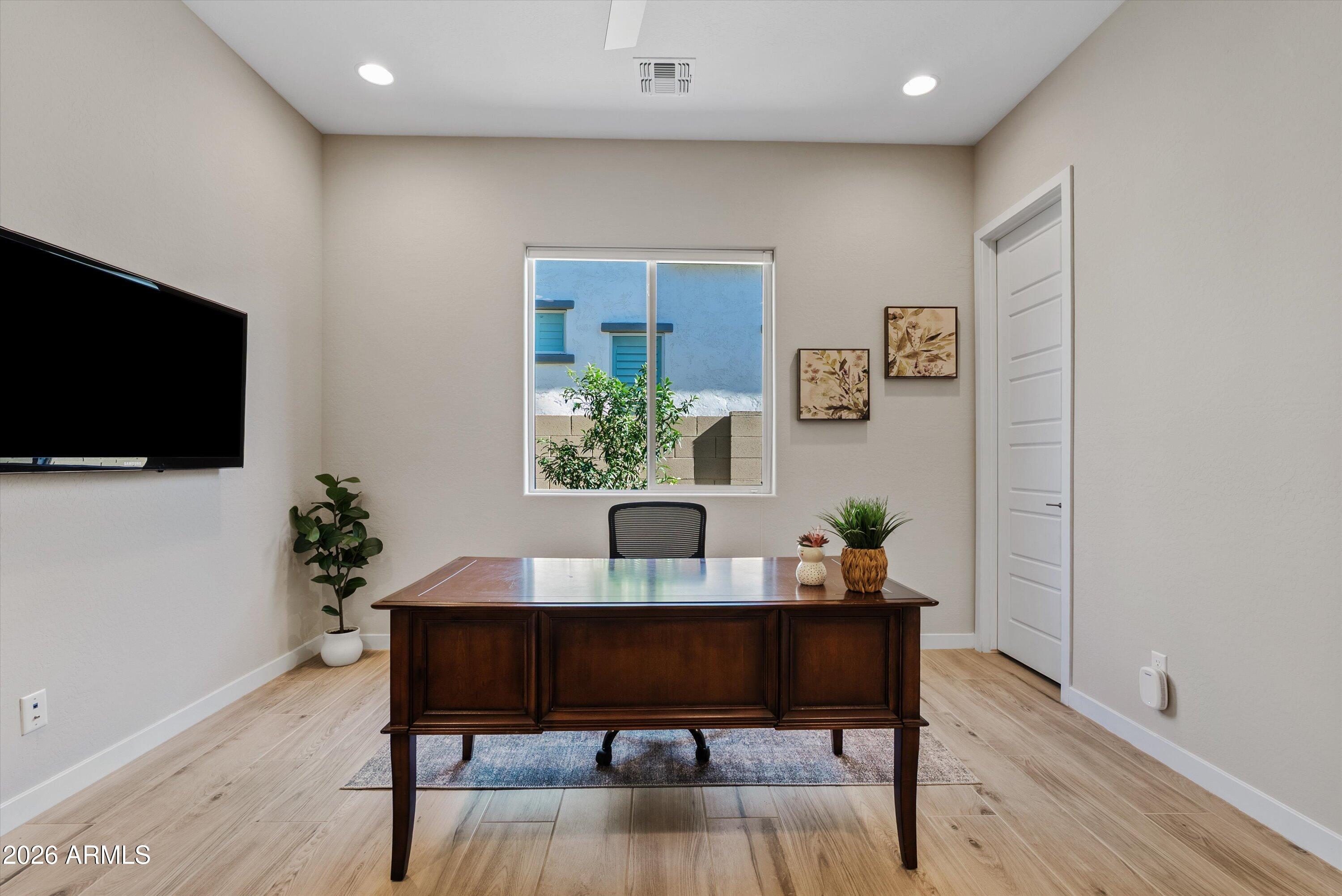 8142 East Jaeger Street Mesa, AZ 85207 - Photo 8 of 59 Office or Bedroom 4