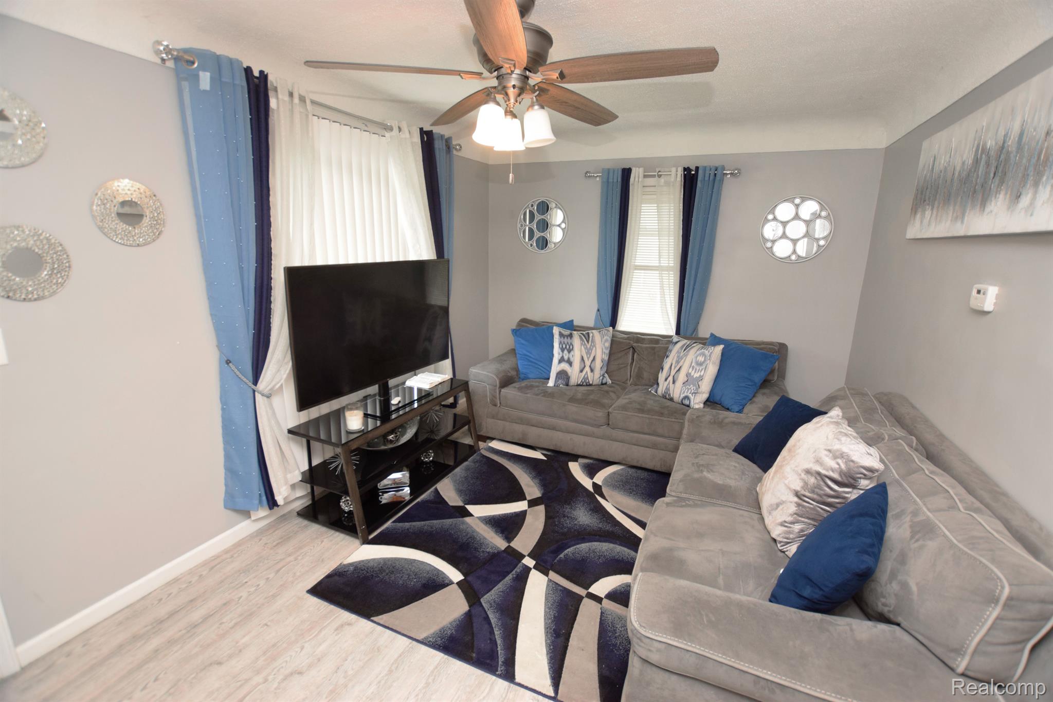 4434 Red Arrow Road Flint, MI 48507 - Photo 2 of 14 Gallery Image 2
