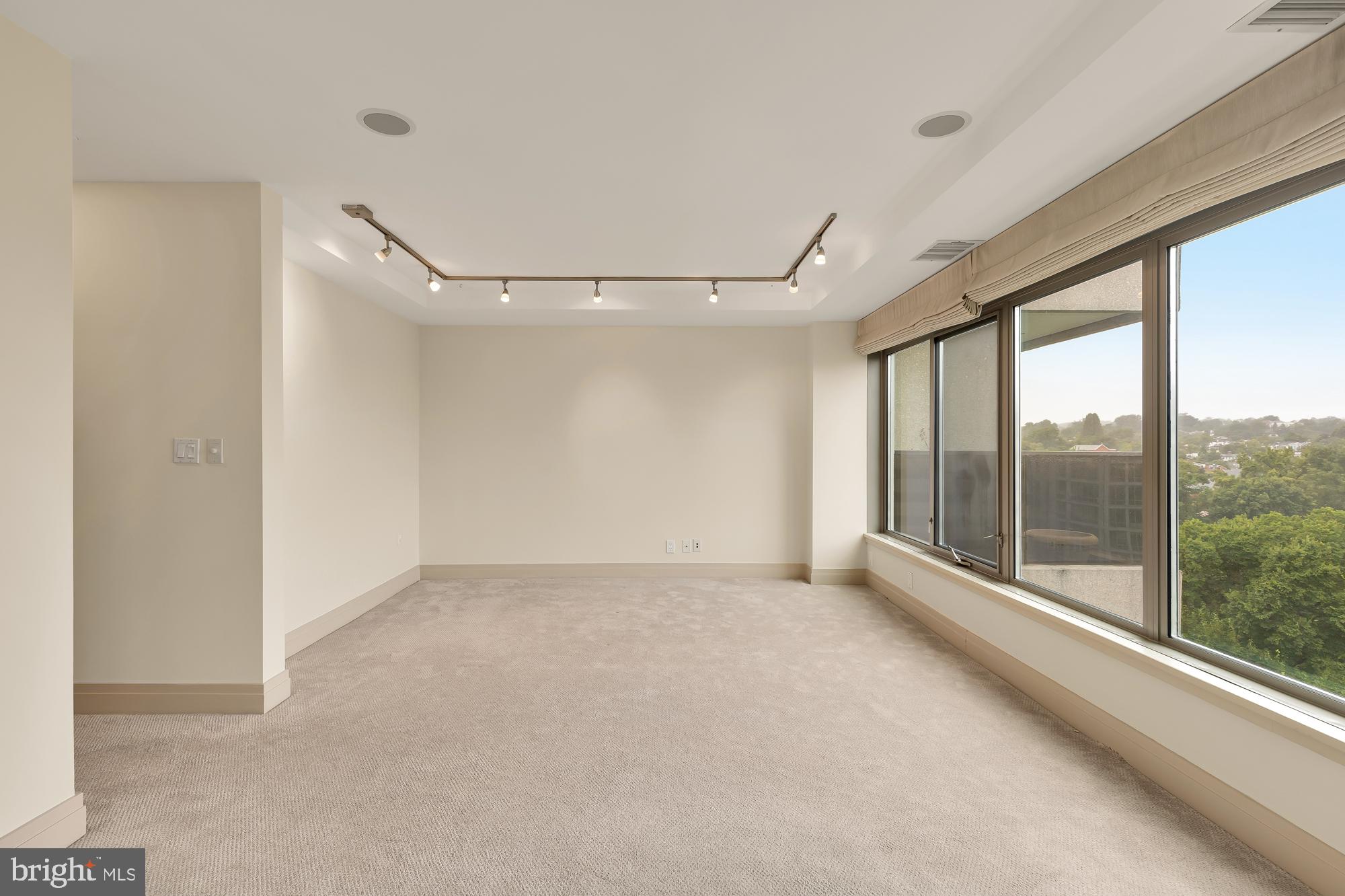 2501 M Street Northwest, Unit 718 Washington, DC 20037 - Photo 13 of 31