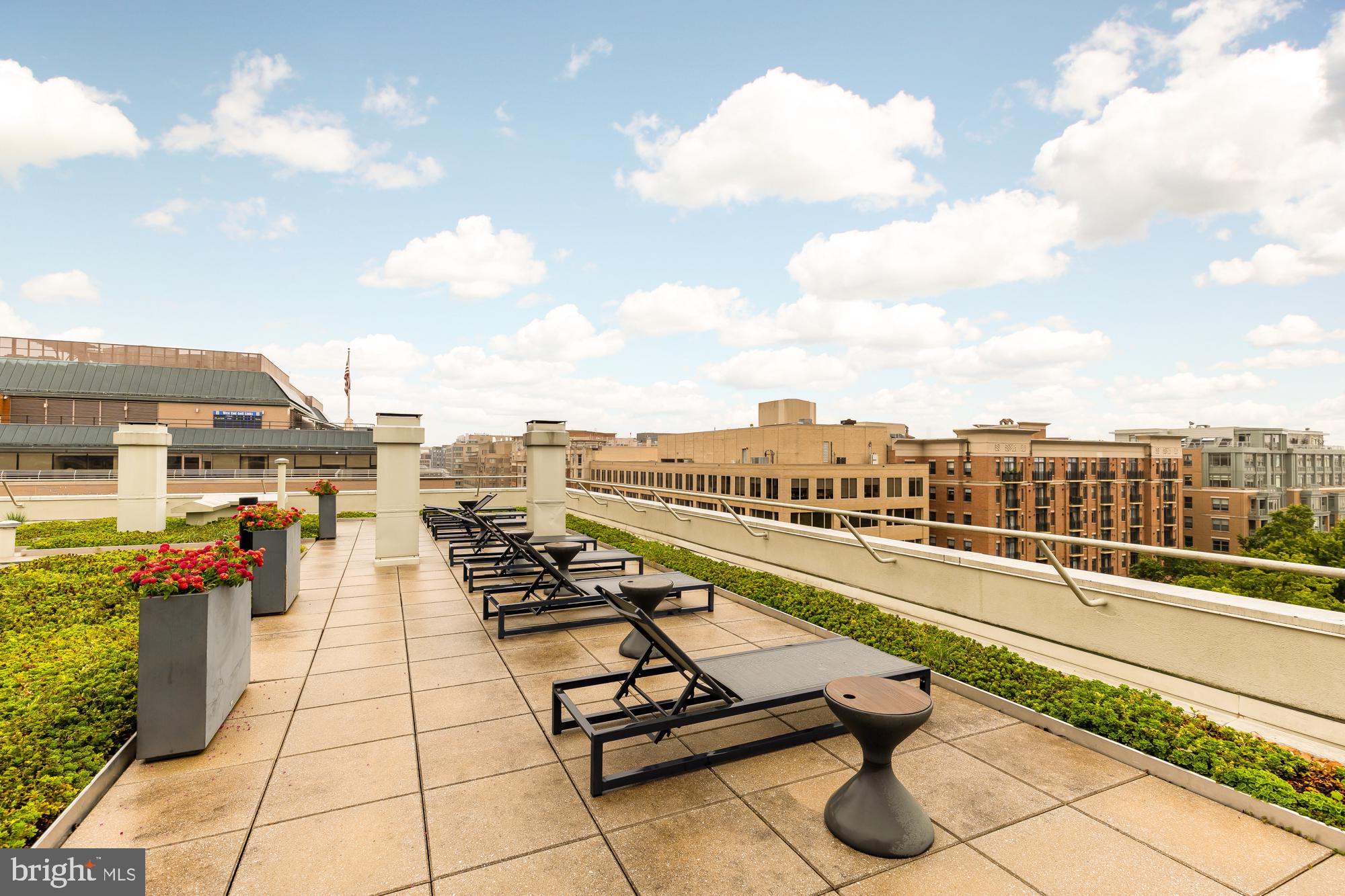 2501 M Street Northwest, Unit 718 Washington, DC 20037 - Photo 27 of 31