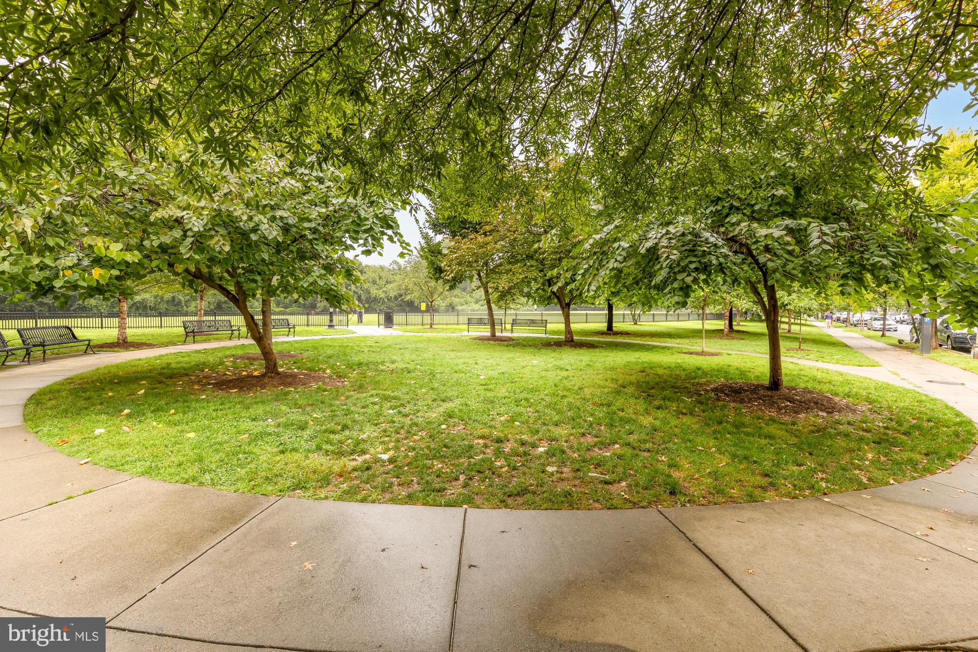 2501 M Street Northwest, Unit 718 Washington, DC 20037 - Photo 29 of 31