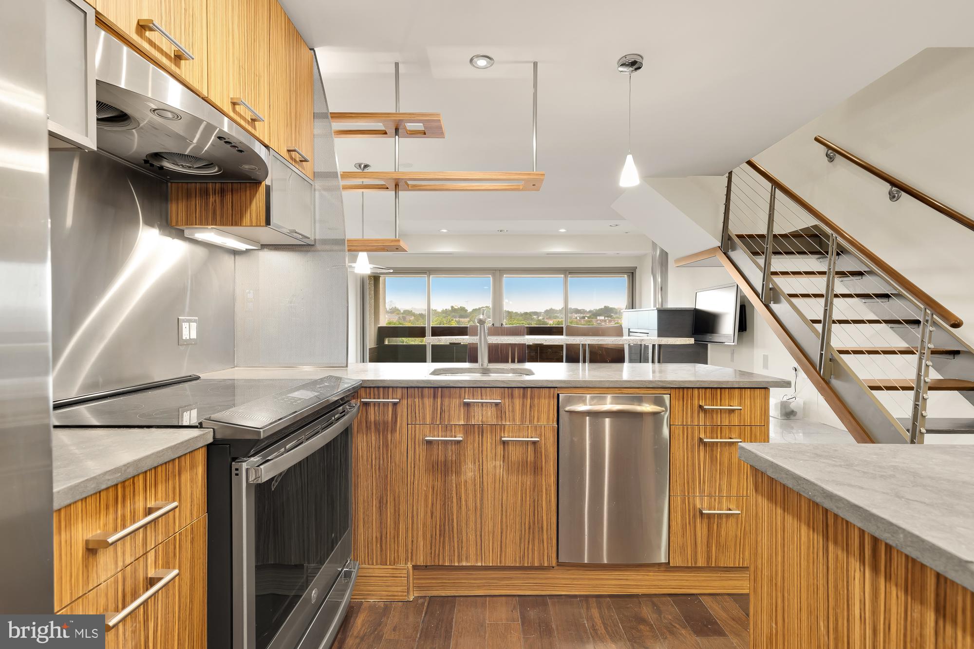 2501 M Street Northwest, Unit 718 Washington, DC 20037 - Photo 6 of 31