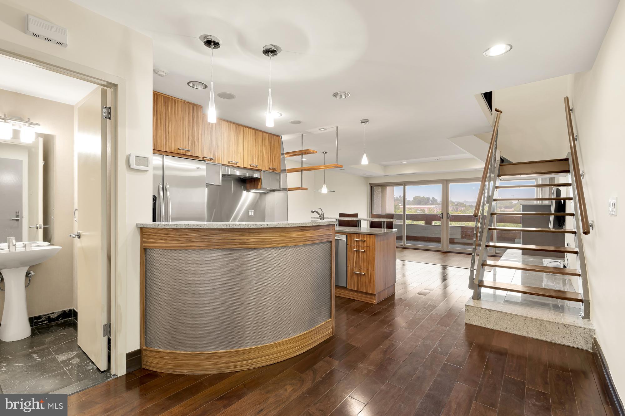 2501 M Street Northwest, Unit 718 Washington, DC 20037 - Photo 8 of 31