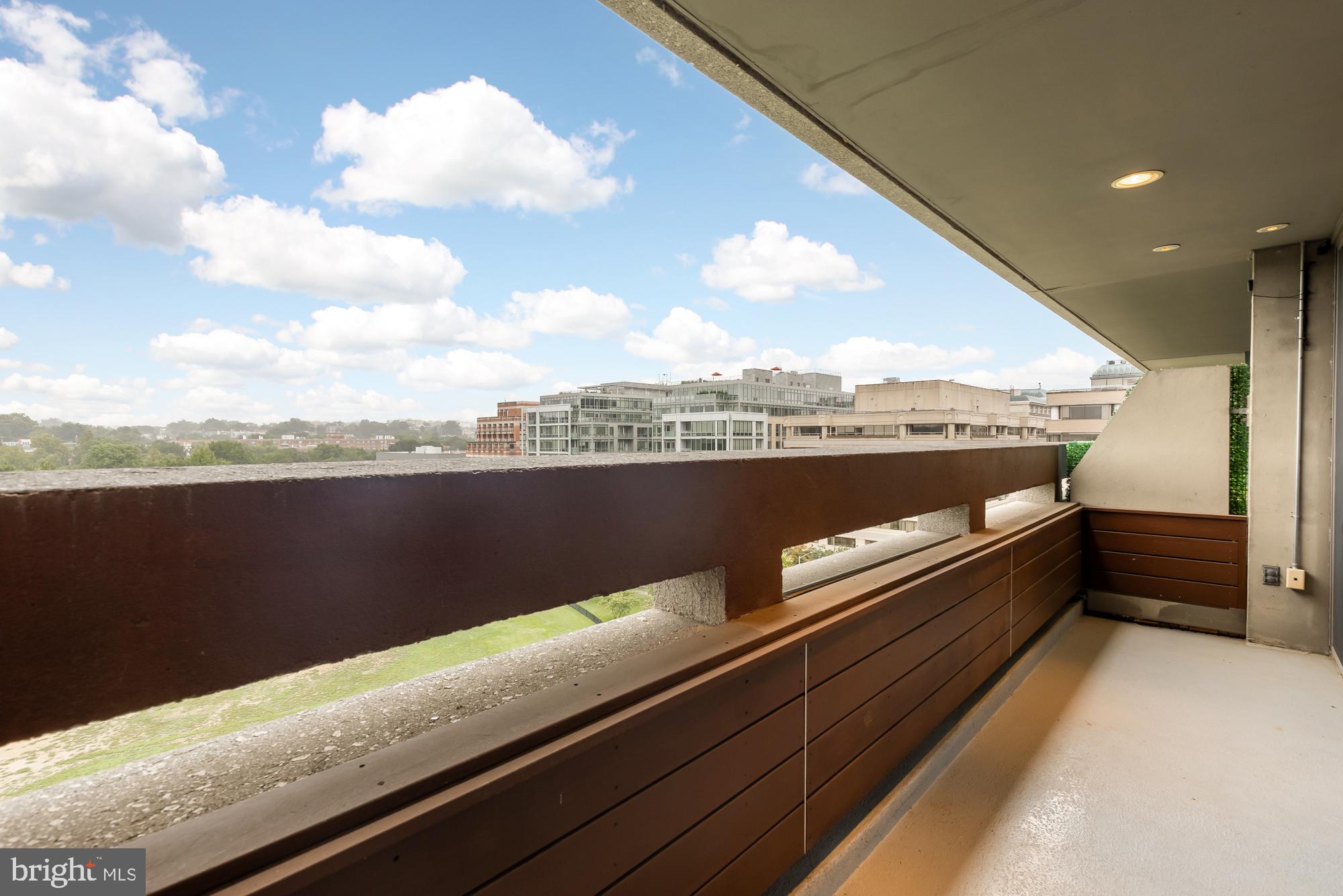 2501 M Street Northwest, Unit 718 Washington, DC 20037 - Photo 10 of 31