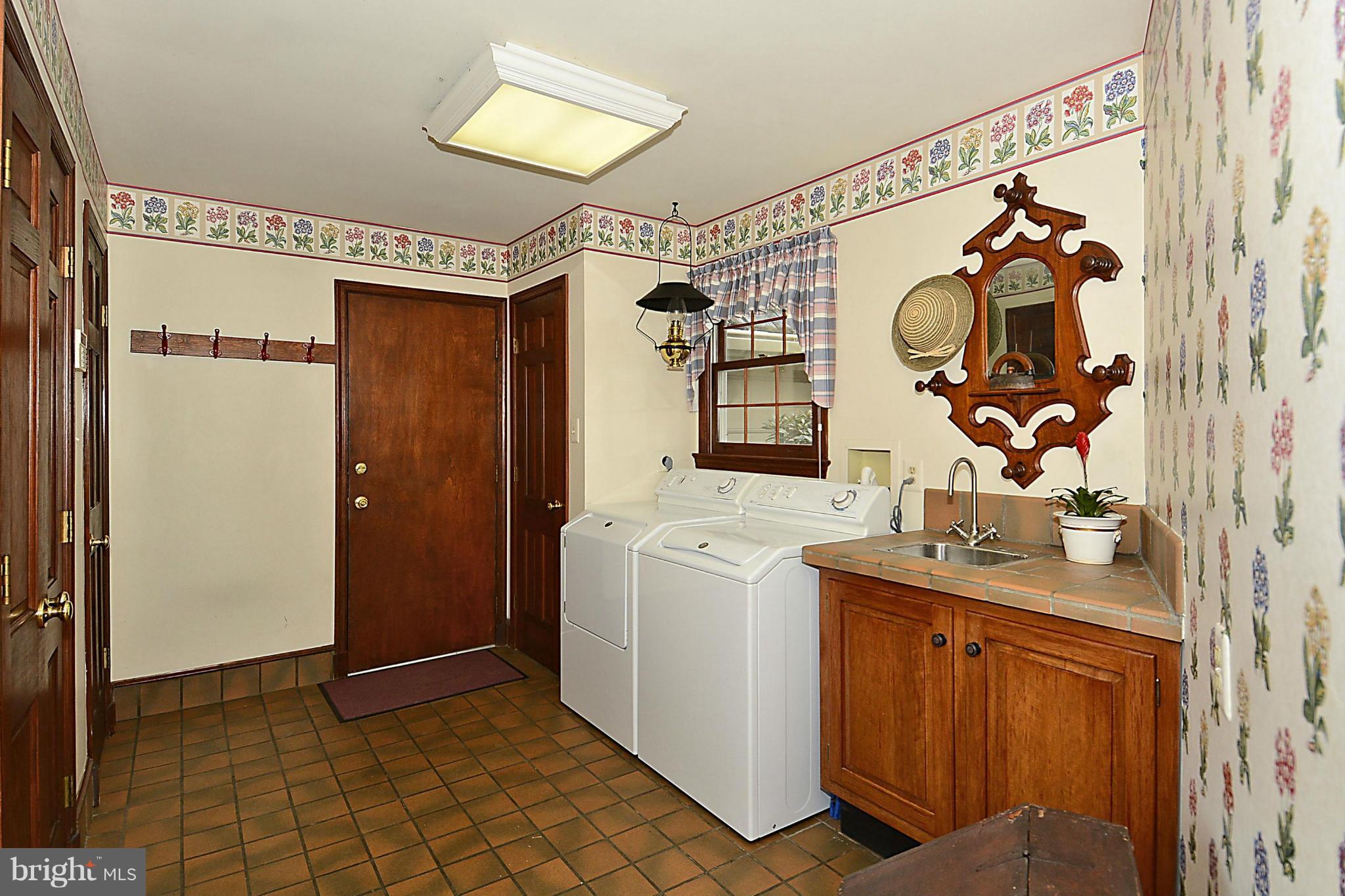 12514 Pennyfield Lock Road Potomac, MD 20854 - Photo 14 of 30 The Perfect Mudroom