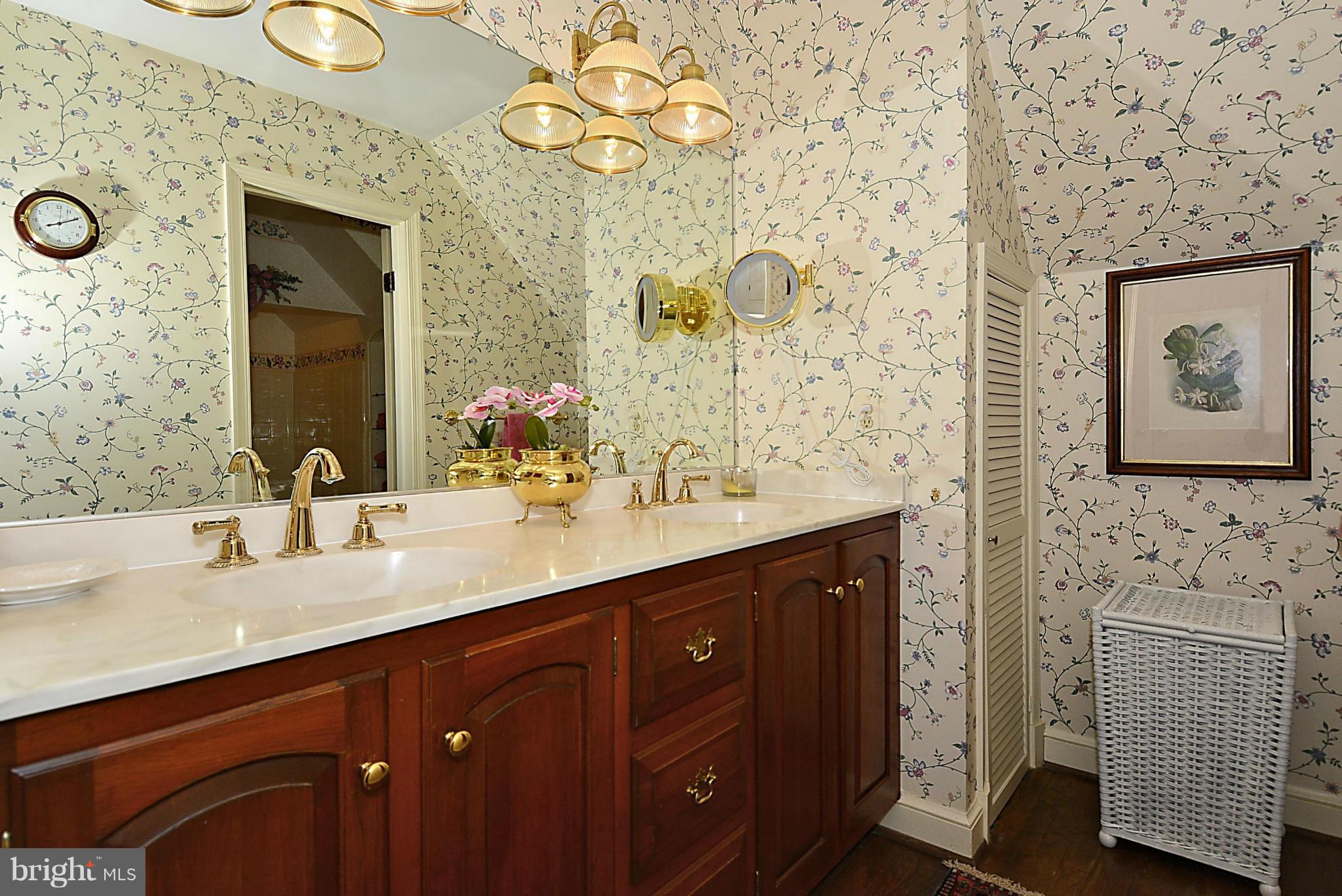 12514 Pennyfield Lock Road Potomac, MD 20854 - Photo 18 of 30 Separate Vanity Area