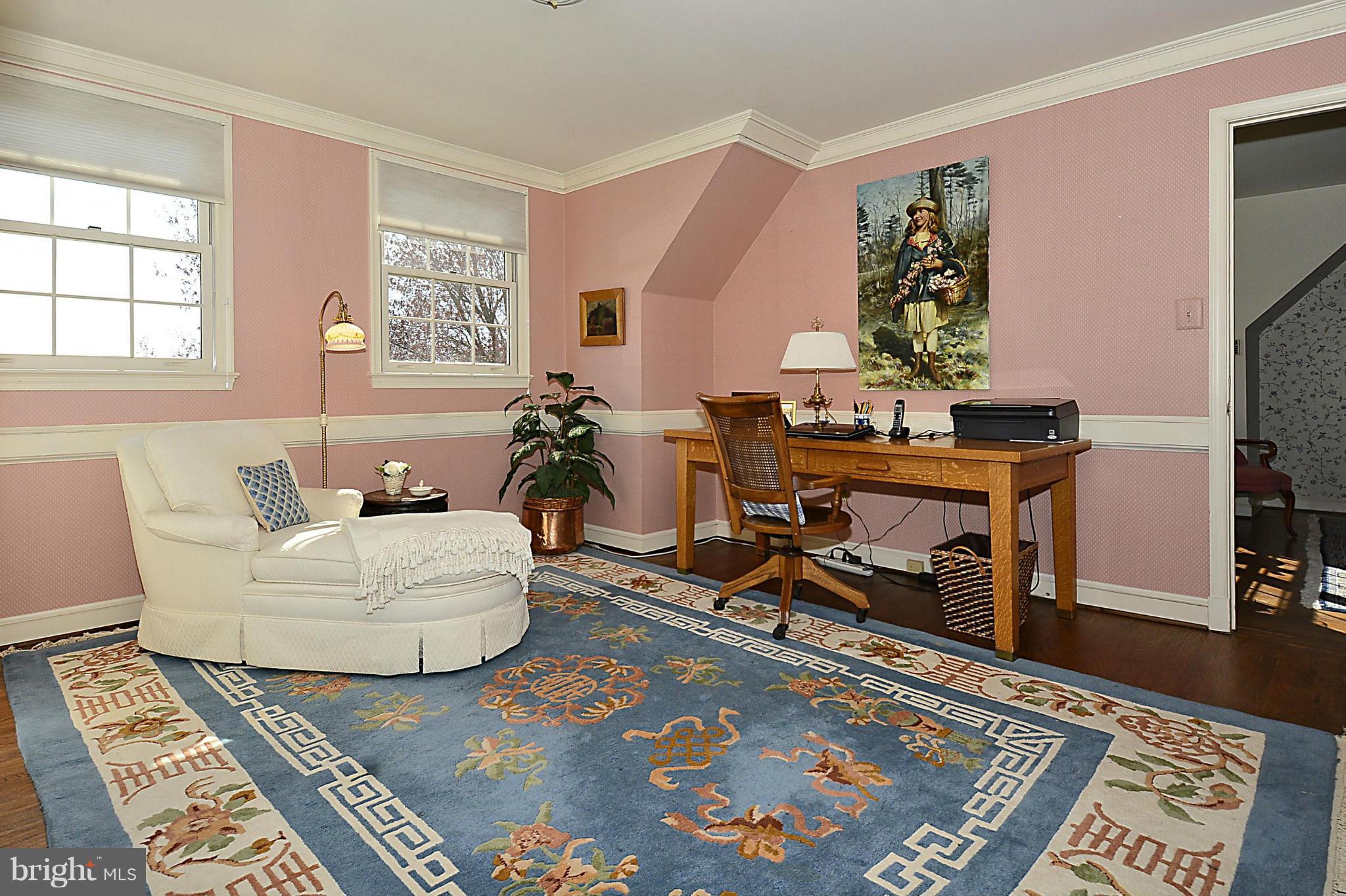 12514 Pennyfield Lock Road Potomac, MD 20854 - Photo 20 of 30 Sitting Room / Fifth Bedroom