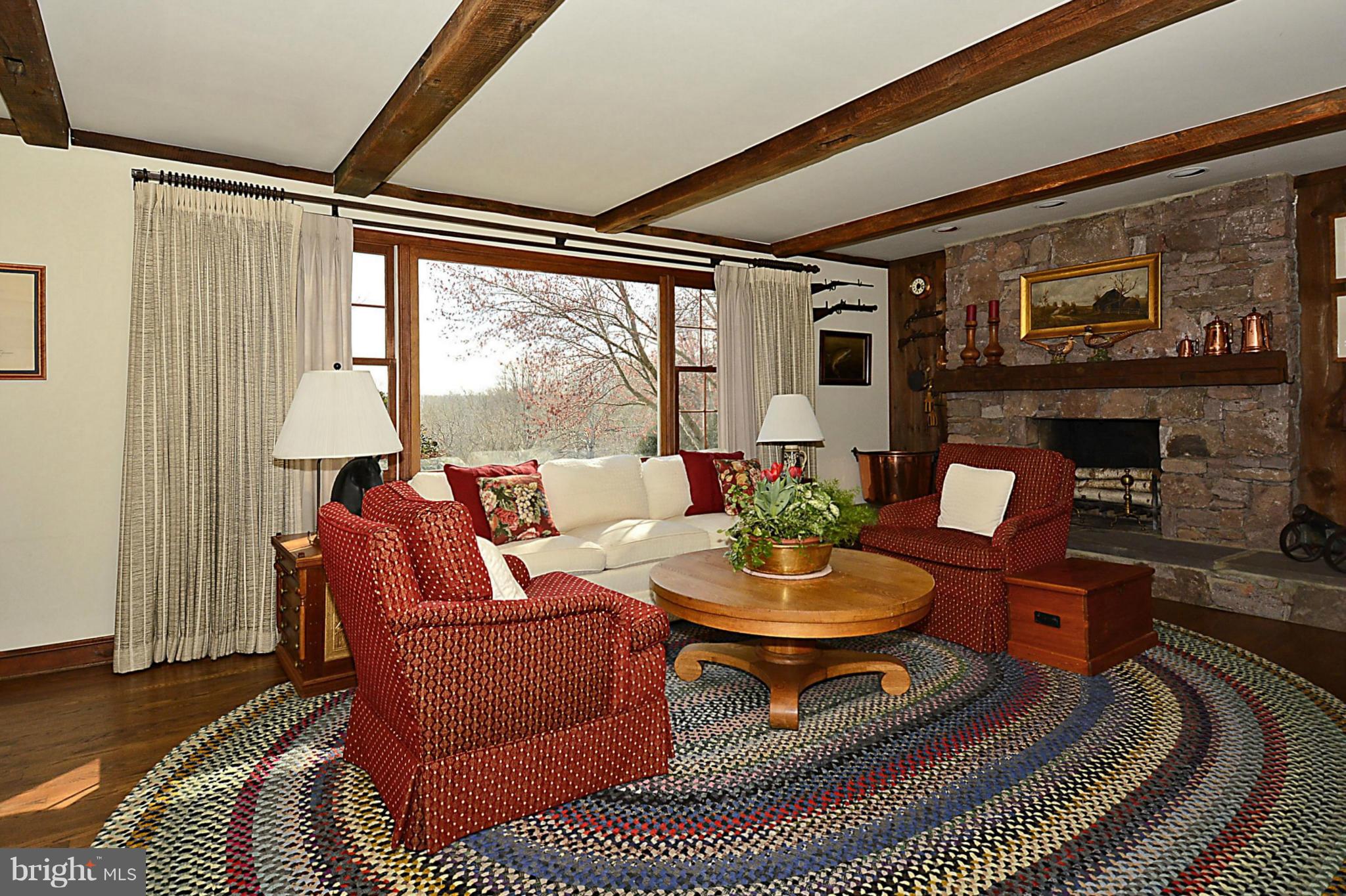 12514 Pennyfield Lock Road Potomac, MD 20854 - Photo 10 of 30 Family Room
