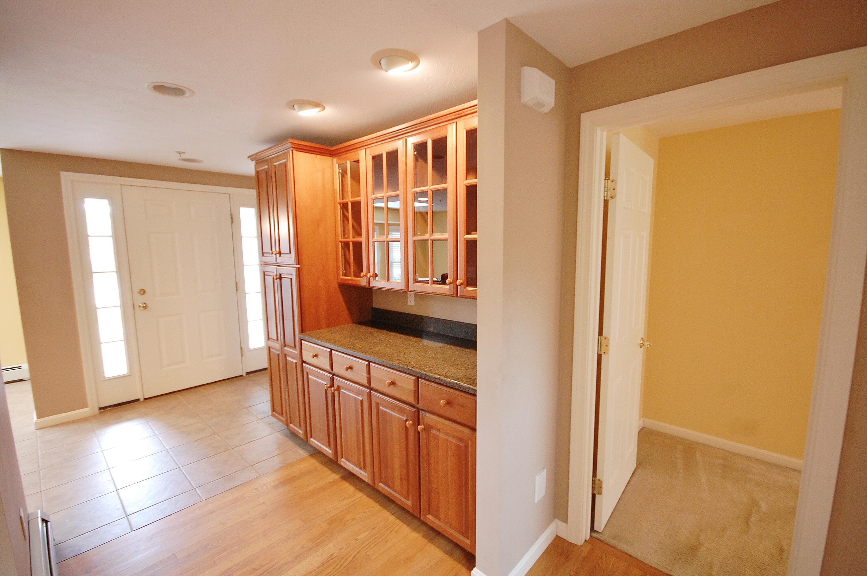 26 Ridgefield Drive, Unit 18 Gorham, ME 04038 - Photo 12 of 46 26 Ridgefield