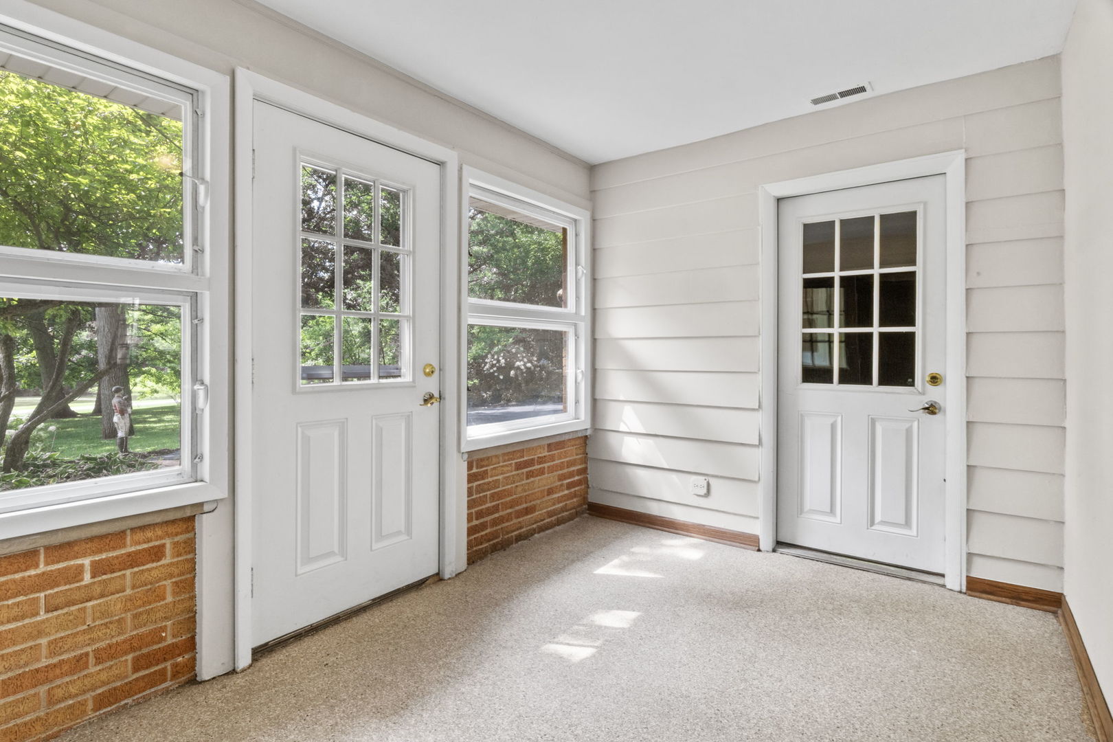 12222 Rambling Road Homer Glen, IL 60491 - Photo 17 of 37 Gallery Image 17