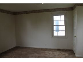 1664 Newbern Road Kingsport, TN 37664 - Photo 8 of 11 Photo 8