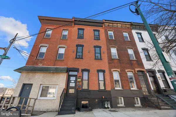 $1,900 | 2526 West Girard Avenue, Unit 1, Philadelphia, PA 19130