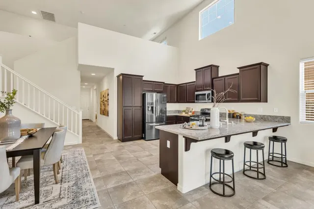 $599,000 | 4012 Branigan Lake Way, Rancho Cordova, CA 95742