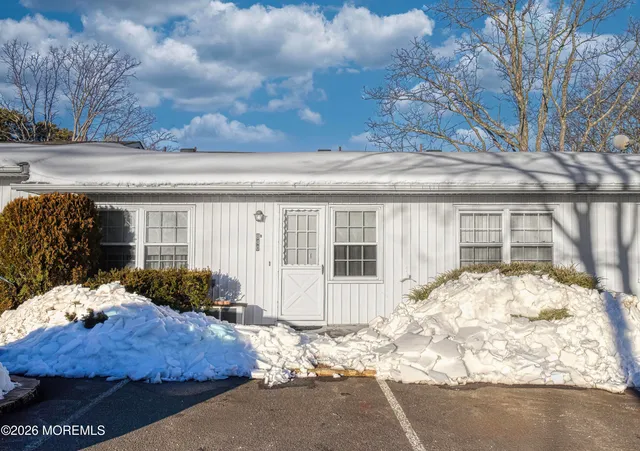 $179,000 | 840 C Inverness Court, Lakewood, NJ 08701