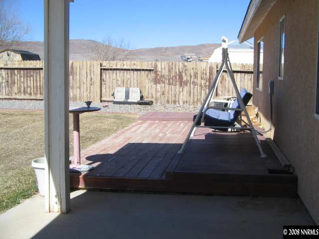 3175 Spring Circle Silver Springs, NV 89429 - Photo 5 of 7 Photo 5