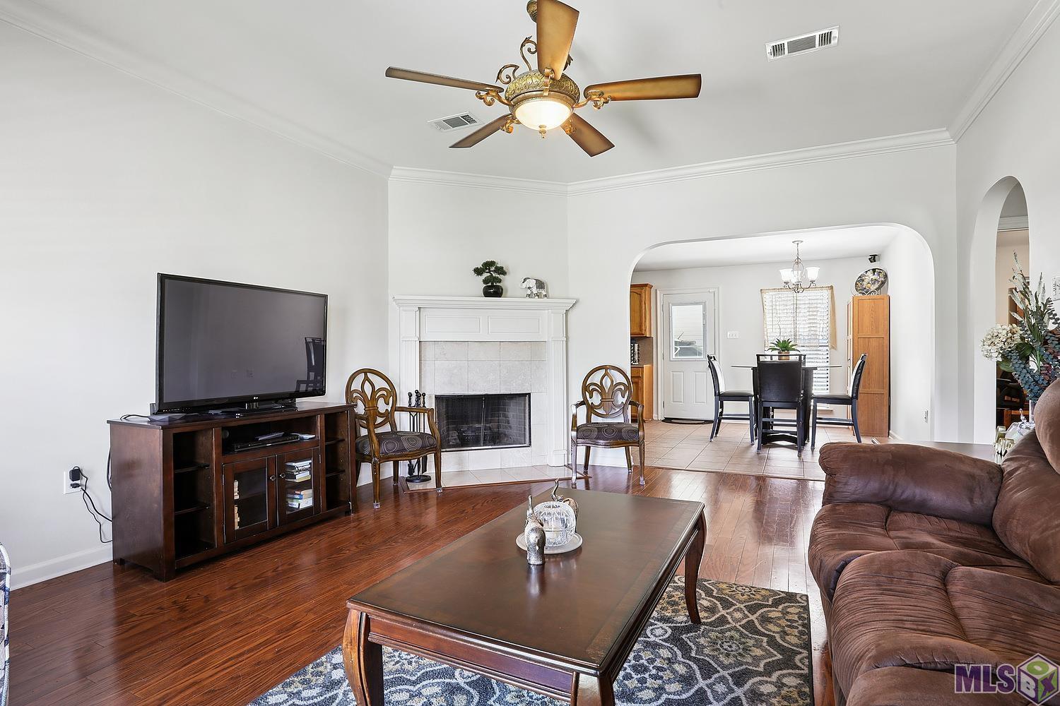 5404 Rue Nicole Baker, LA 70714 - Photo 4 of 14 Gallery Image 4