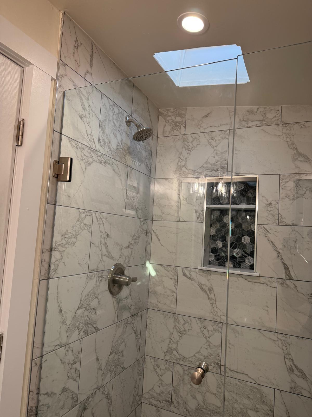 4946 8th Street, Unit B Carpinteria, CA 93013 - Photo 9 of 20 a bathroom with a shower