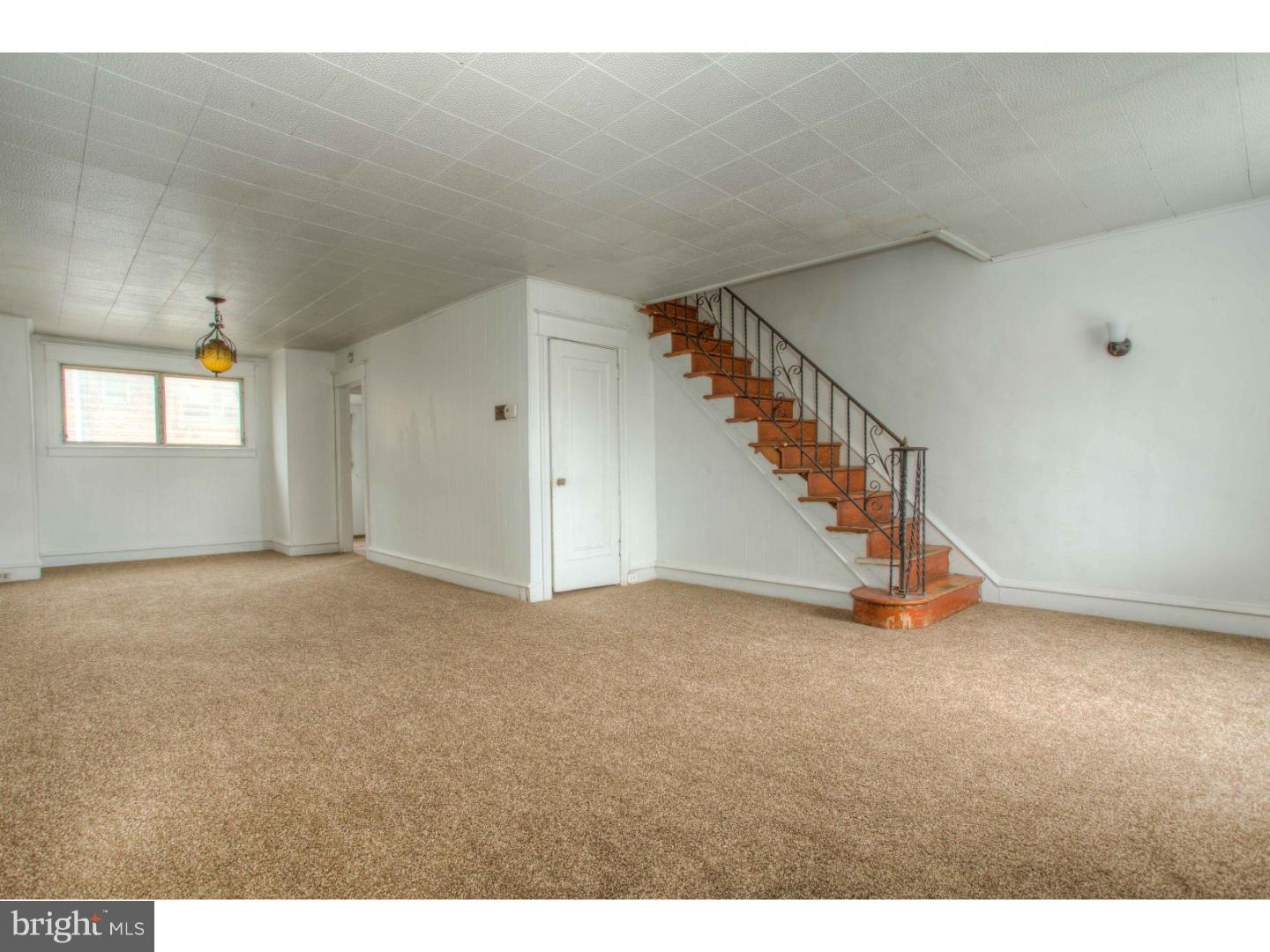 419 Wellesley Road Philadelphia, PA 19119 - Photo 3 of 7 Gallery Image 3