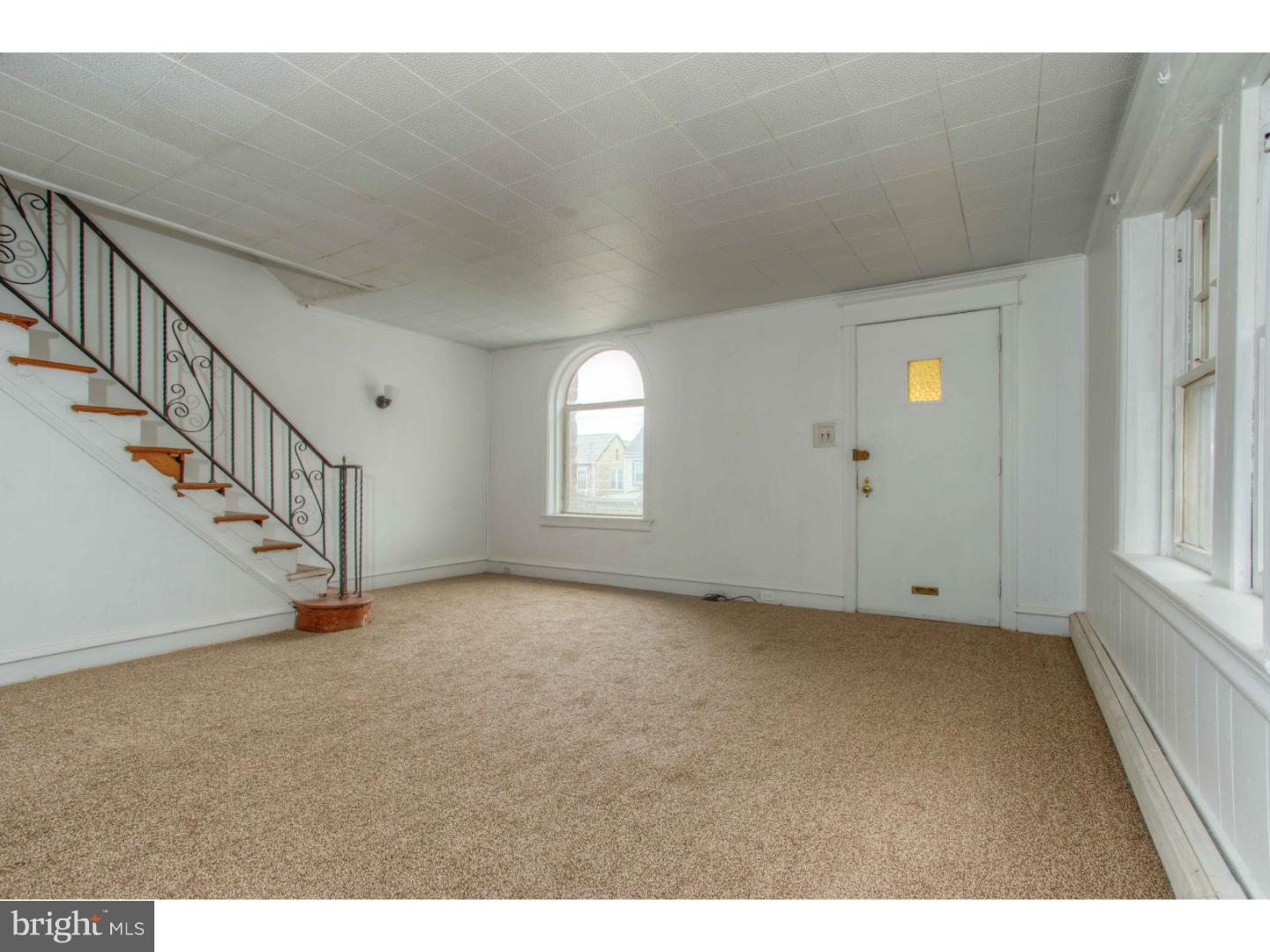 419 Wellesley Road Philadelphia, PA 19119 - Photo 4 of 7 Gallery Image 4