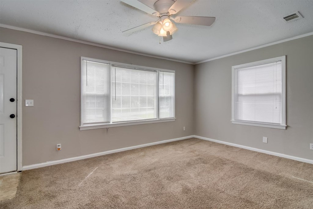 2543 Rhodes Drive Augusta, GA 30906 - Photo 7 of 27