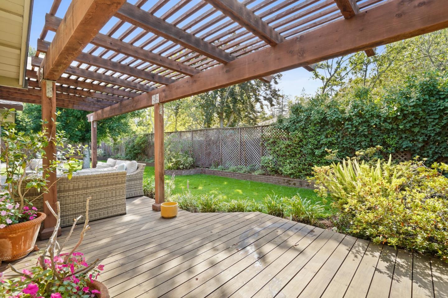 190 Pine Lane Los Altos, CA 94022 - Photo 23 of 26 a garden view with a seating space