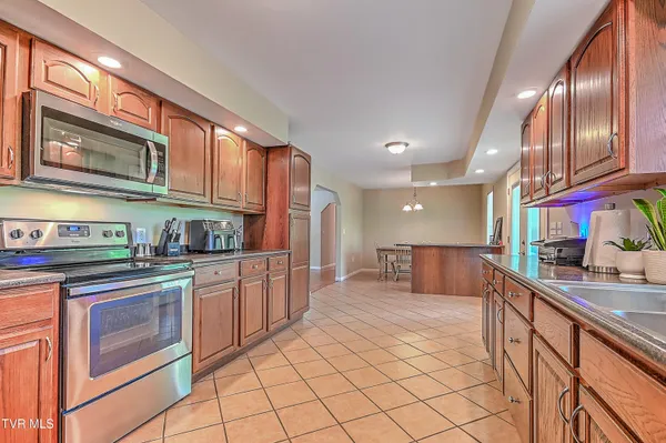 $279,900 | 218 Jones Ridge Drive, Dryden, VA 24243
