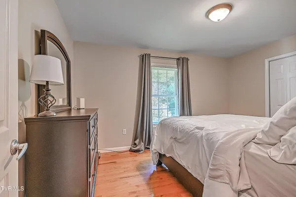 $279,900 | 218 Jones Ridge Drive, Dryden, VA 24243
