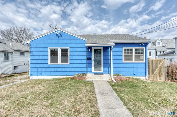 $315,000 | 20 George Avenue, Groton, CT 06340