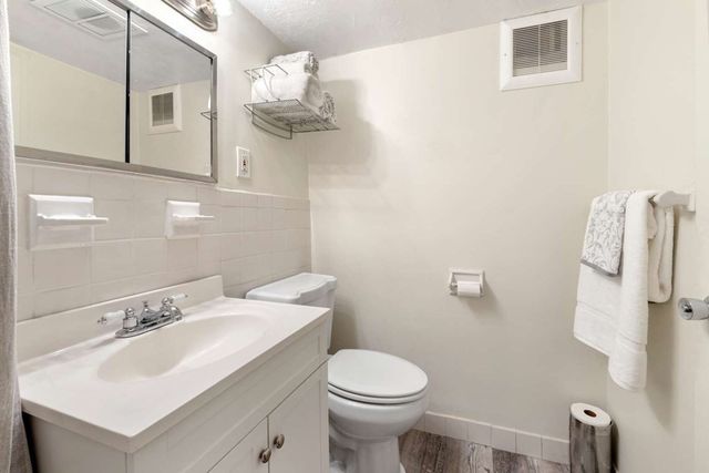 $440,000 | 6 Whittier Place, Unit 2G, Boston, MA 02114