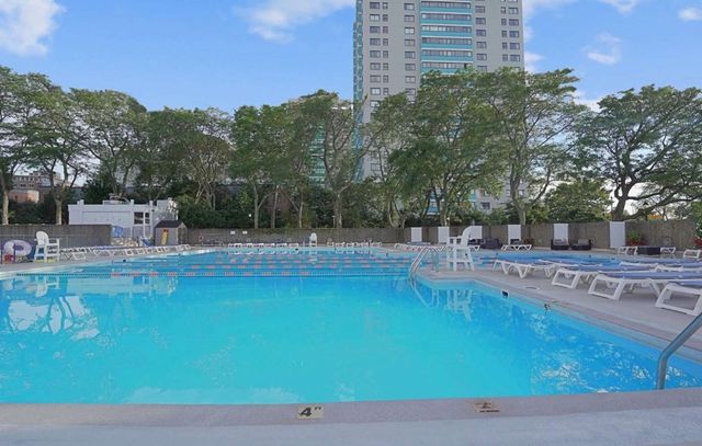 $440,000 | 6 Whittier Place, Unit 2G, Boston, MA 02114