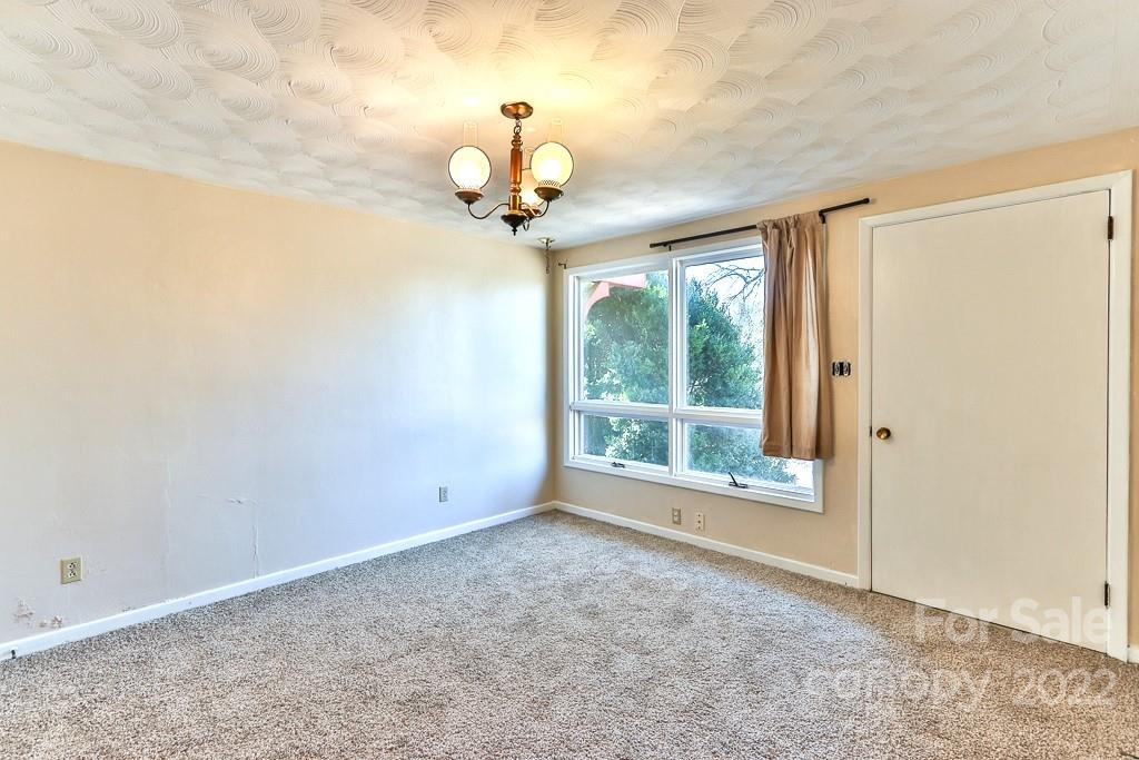 1334 Richey Road Taylorsville, NC 28681 - Photo 11 of 36 Gallery Image 11