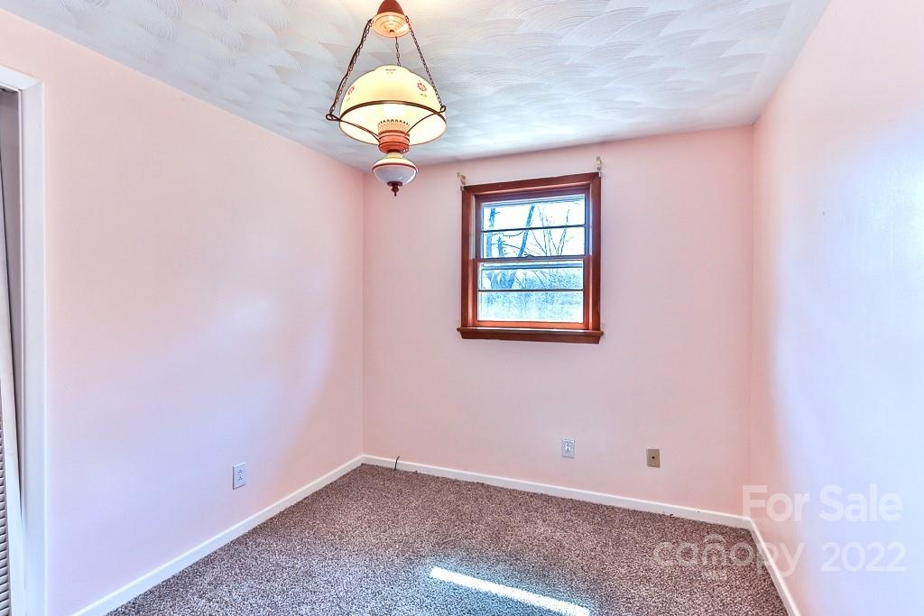 1334 Richey Road Taylorsville, NC 28681 - Photo 19 of 36 Gallery Image 19