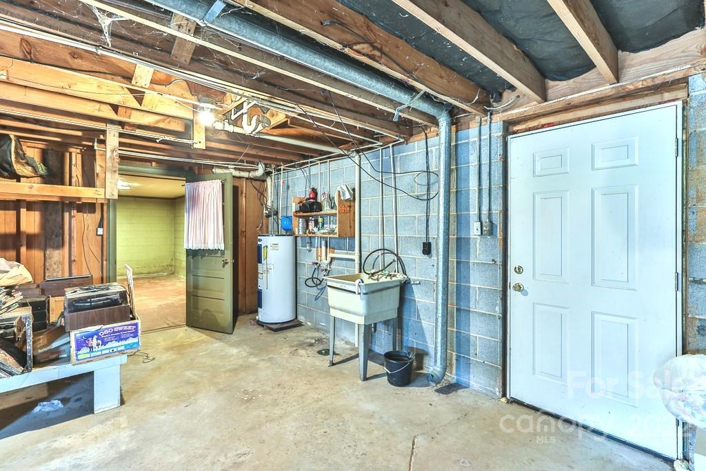 1334 Richey Road Taylorsville, NC 28681 - Photo 27 of 36 Gallery Image 27