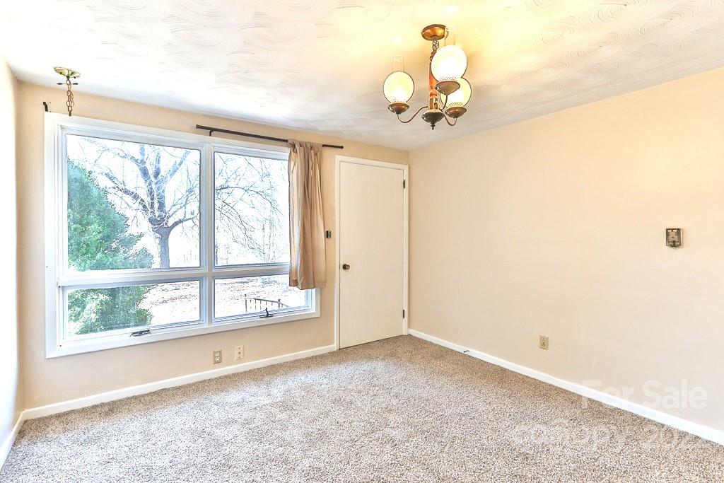1334 Richey Road Taylorsville, NC 28681 - Photo 10 of 36 Gallery Image 10