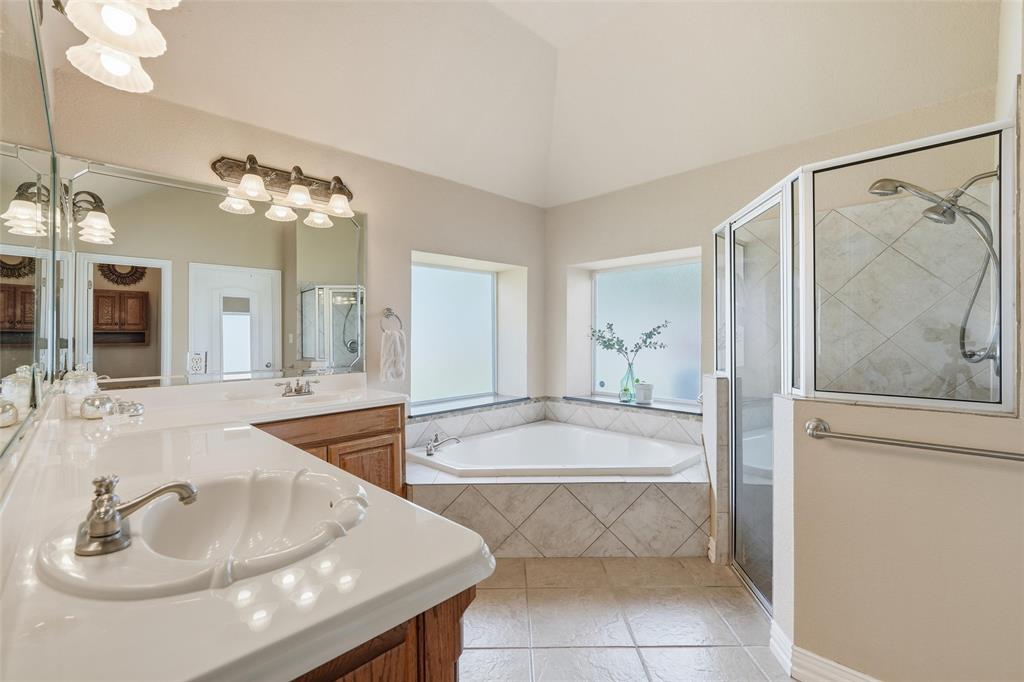 309 Canterbury Road Waco, TX 76712 - Photo 18 of 37